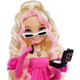 Mattel Barbie Dream Besties Malibu und Accessoires, Puppe 