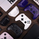 8BitDo Ultimate 2.4G, Gamepad rosa, Hall Effect Joysticks, inkl. Ladestation