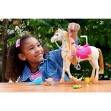 Mattel Barbie Mysteries: Die große Pferdejagd - Tanz und Show Pferd, Spielfigur 